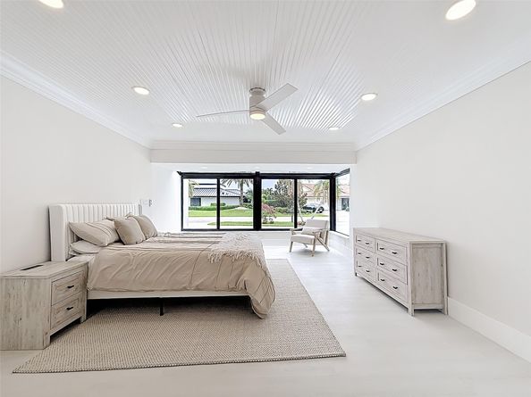 5100 Pineview Cir, Delray Beach FL 33445