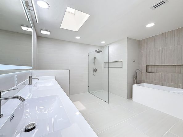 5100 Pineview Cir, Delray Beach FL 33445