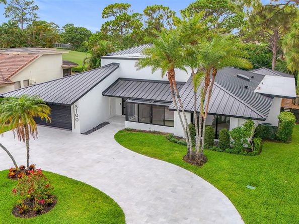 5100 Pineview Cir, Delray Beach FL 33445