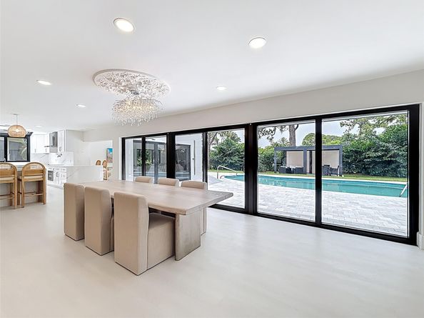 5100 Pineview Cir, Delray Beach FL 33445