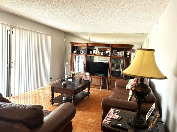 7680 NW 79th Ave P1, Tamarac FL 33321