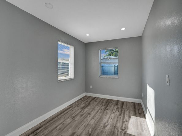 5231 NE 19th Ter, Pompano Beach FL 33064