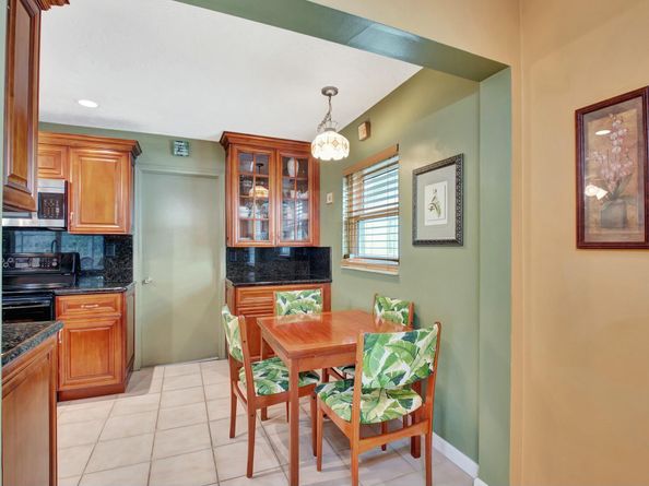 1704 SW 16th Street, Boynton Beach FL 33426