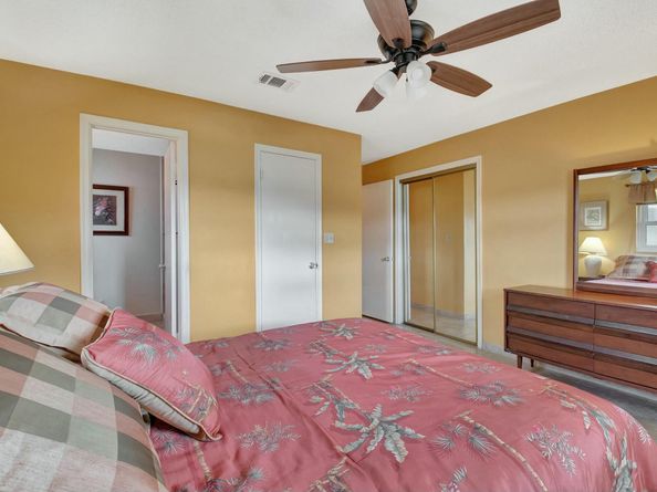 1704 SW 16th Street, Boynton Beach FL 33426