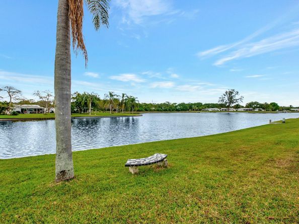 1704 SW 16th Street, Boynton Beach FL 33426