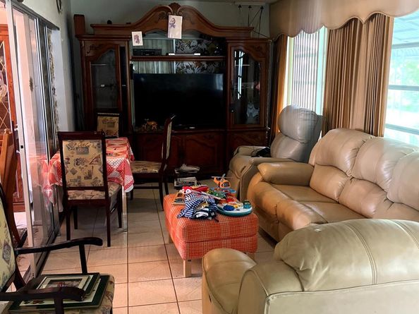 4221 NW 51st Avenue, Lauderdale Lakes FL 33319