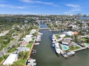 1115 SE 14th Pl 19C, Fort Lauderdale FL 33316