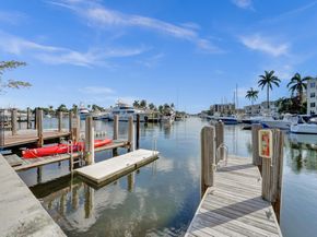1115 SE 14th Pl 19C, Fort Lauderdale FL 33316