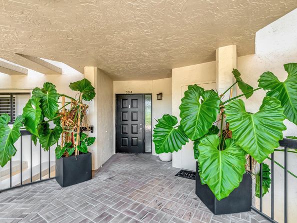 5279 Fountains Drive S 304, Lake Worth FL 33467