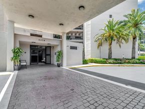 5279 Fountains Drive S 304, Lake Worth FL 33467