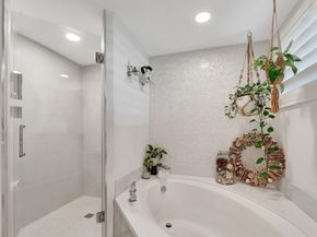 5279 Fountains Drive S 304, Lake Worth FL 33467