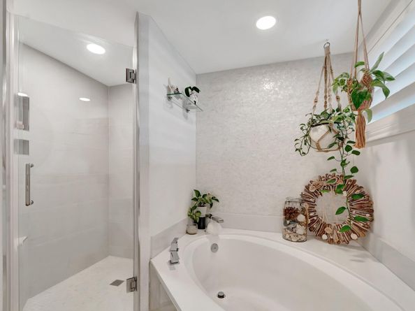 5279 Fountains Drive S 304, Lake Worth FL 33467