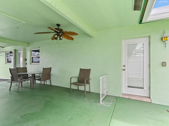 634 Hummingbird Lane, Delray Beach FL 33445