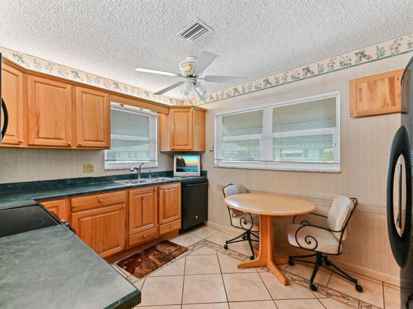 634 Hummingbird Lane, Delray Beach FL 33445