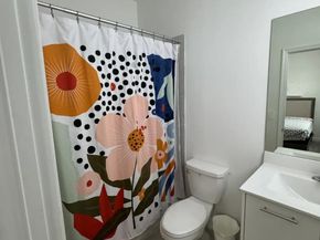 2354 NW 125 St, Miami FL 33167