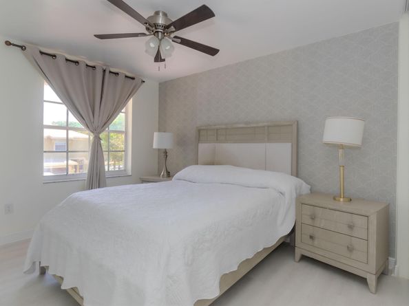 1534 Running Oak Lane, Royal Palm Beach FL 33411