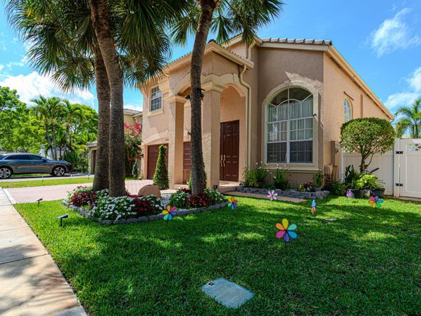 1534 Running Oak Lane, Royal Palm Beach FL 33411