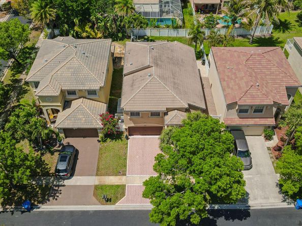 1534 Running Oak Lane, Royal Palm Beach FL 33411