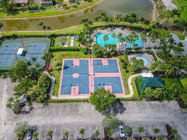 1534 Running Oak Lane, Royal Palm Beach FL 33411