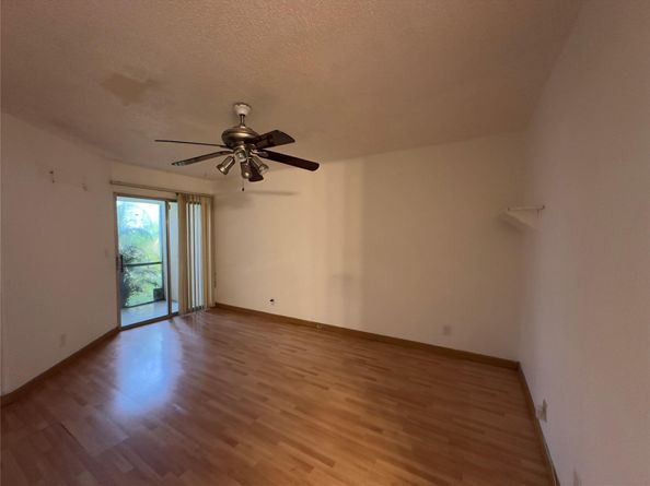 3035 Coral Ridge Dr 3035, Coral Springs FL 33065