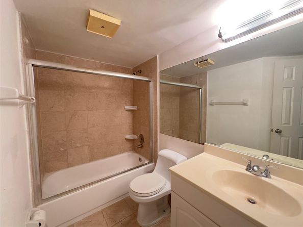 3035 Coral Ridge Dr 3035, Coral Springs FL 33065