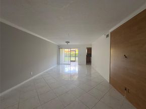 3035 Coral Ridge Dr 3035, Coral Springs FL 33065