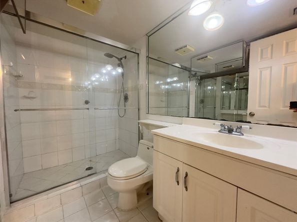 3035 Coral Ridge Dr 3035, Coral Springs FL 33065