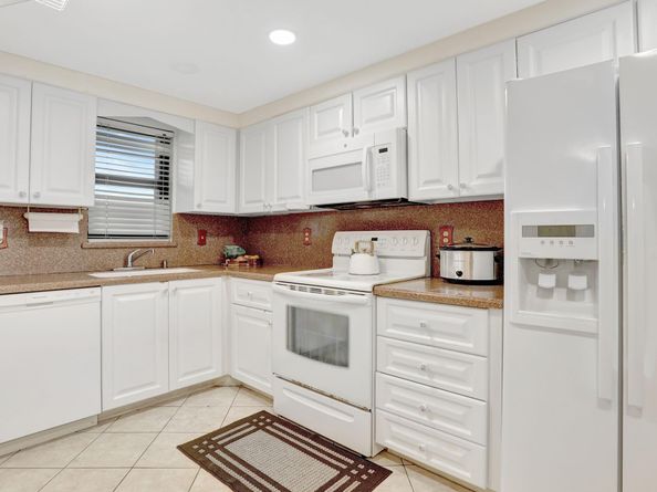 2430 Deer Creek Country Club Boulevard 4012, Deerfield Beach FL 33442