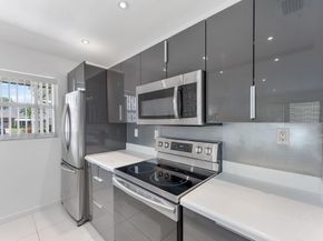 1347 NE High Point Way Way NE D, Delray Beach FL 33445