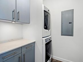 365 SE 6th Avenue 404, Delray Beach FL 33483