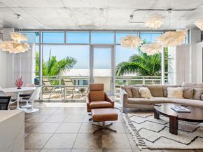 365 SE 6th Avenue 404, Delray Beach FL 33483