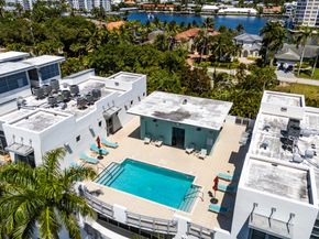 365 SE 6th Avenue 404, Delray Beach FL 33483