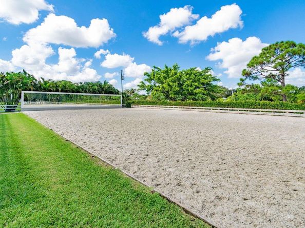 14950 Roan Court, Wellington FL 33414
