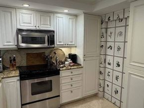 434 Chilean Avenue 2b, Palm Beach FL 33480