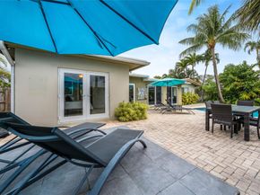 2000 NE 26th Dr, Wilton Manors FL 33306