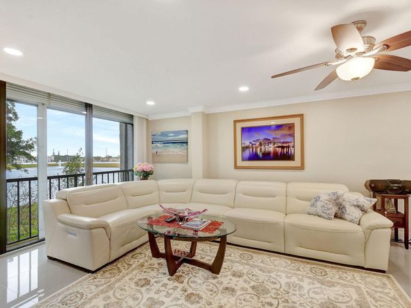 4822 Esedra Court  #208, Lake Worth FL 33467