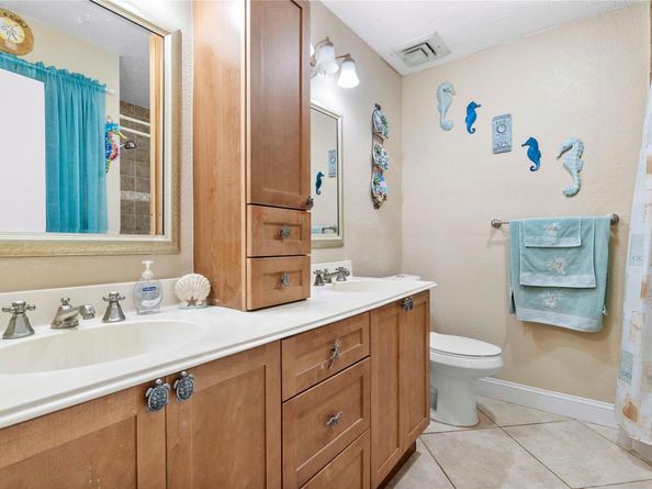 8608 NW 26th Ct, Coral Springs FL 33065