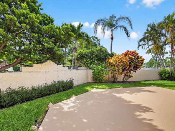 6290 Sweet Maple Lane, Boca Raton FL 33433