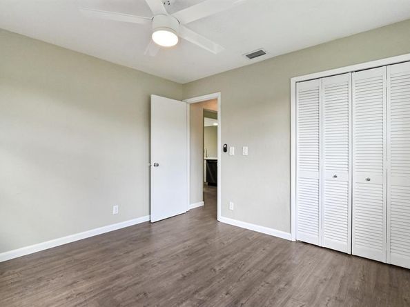 3450 - 3460 NE 13th Ave, Oakland Park FL 33334