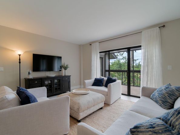 11355 Pond View Drive D203, Wellington FL 33414