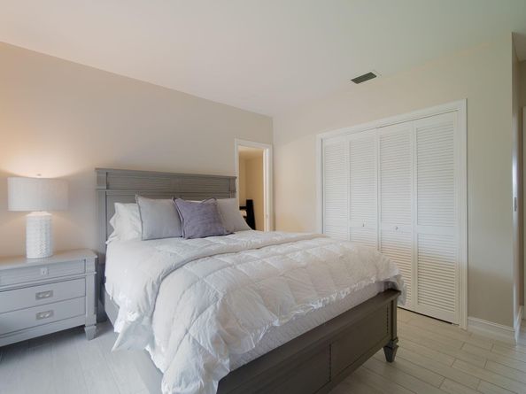 11355 Pond View Drive D203, Wellington FL 33414