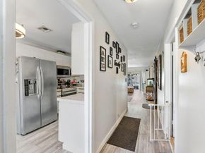 839 Crystal Lake Dr 839, Deerfield Beach FL 33064