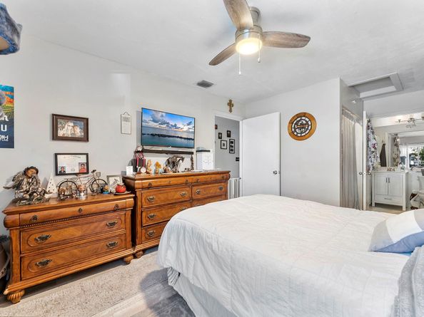 839 Crystal Lake Dr 839, Deerfield Beach FL 33064