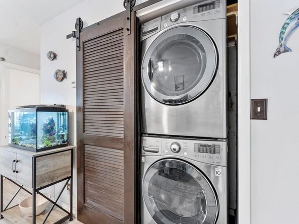 839 Crystal Lake Dr 839, Deerfield Beach FL 33064