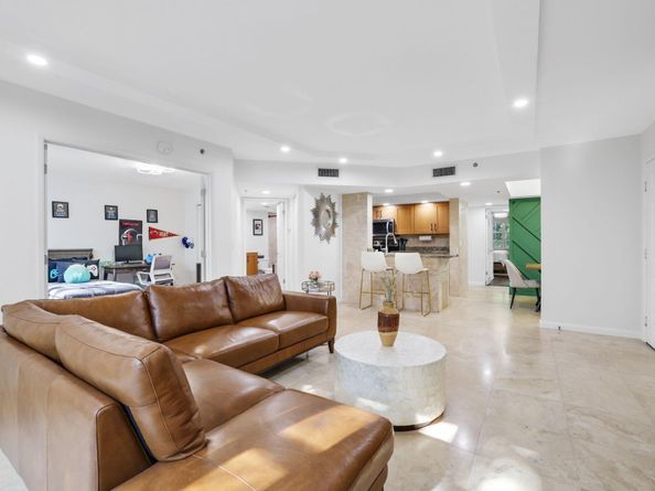 3143 Clint Moore Road 107, Boca Raton FL 33496