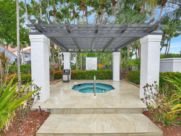 3143 Clint Moore Road 107, Boca Raton FL 33496