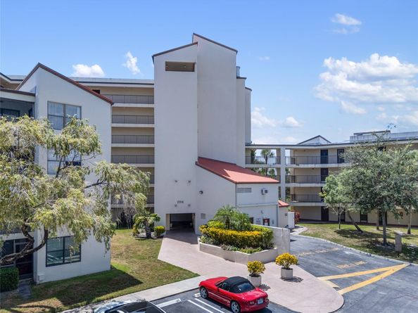 2314 S Cypress Bend Dr 713, Pompano Beach FL 33069