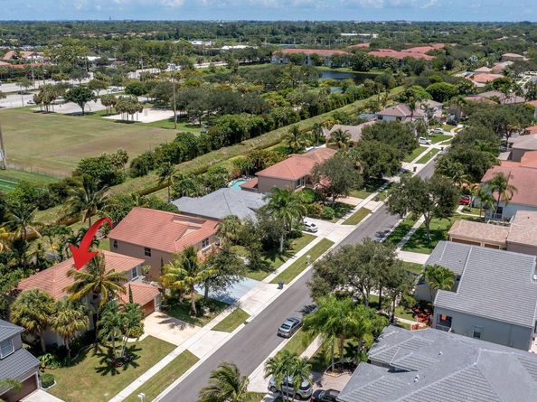 6243 Shadow Tree Lane, Lake Worth FL 33463