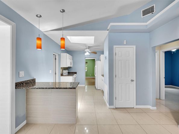 1132 NW 3rd Ave, Fort Lauderdale FL 33311