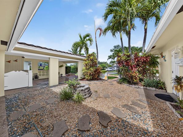 5340 NE 17th Ter, Fort Lauderdale FL 33334